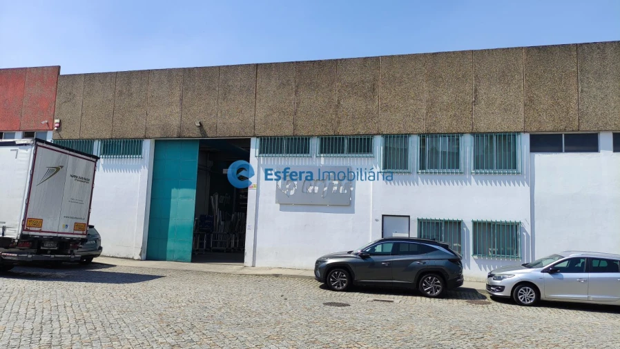 Loja para Arrendamento em Moreira