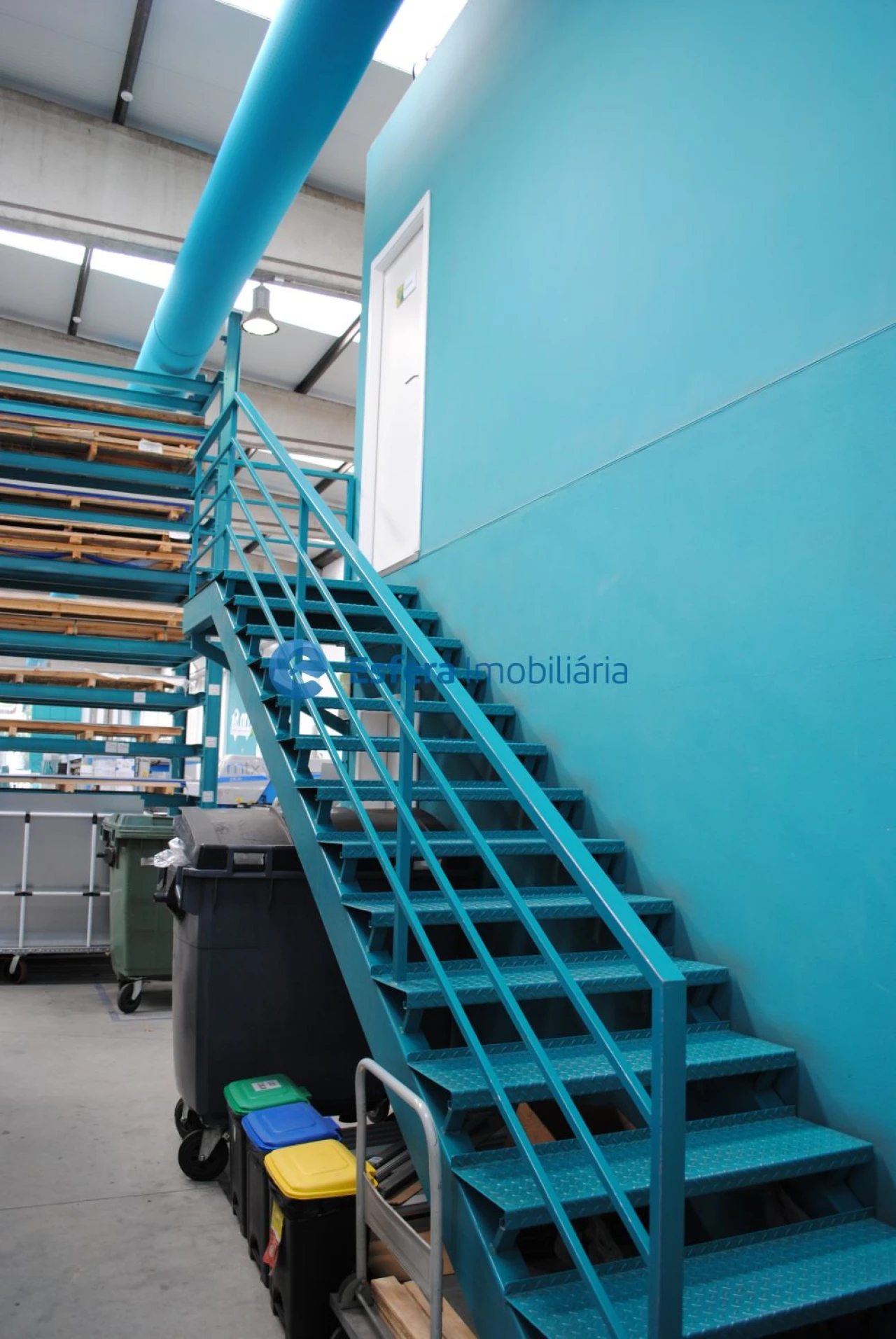 Loja para Arrendamento em Moreira Foto 4