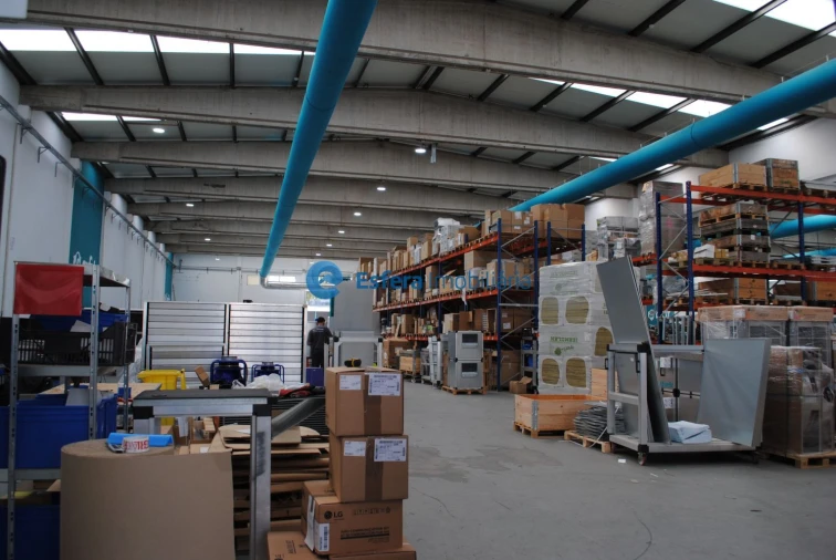 Loja para Arrendamento em Moreira Foto 6