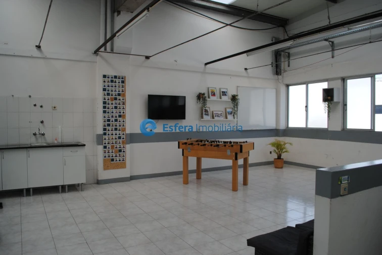 Loja para Arrendamento em Moreira Foto 7