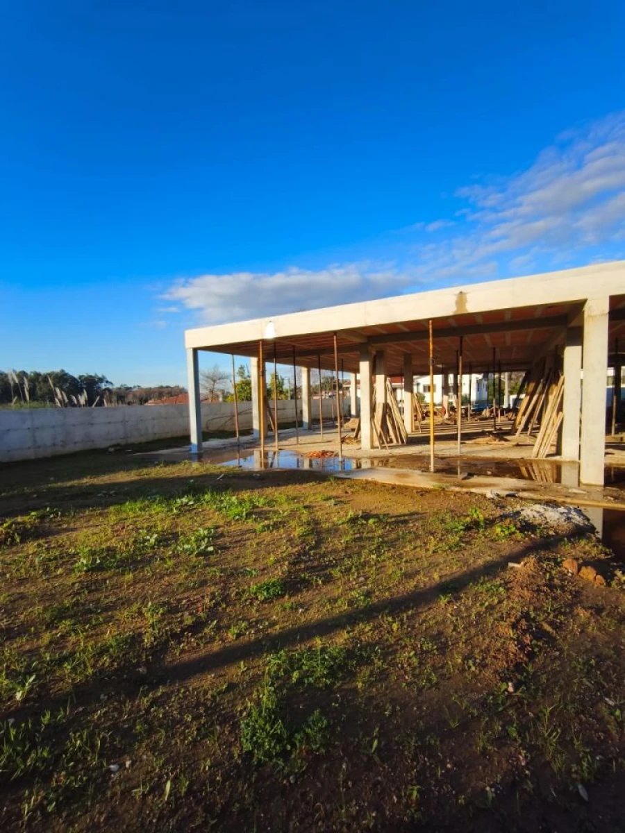 Moradia T3 para Venda em Arrifana Foto 44