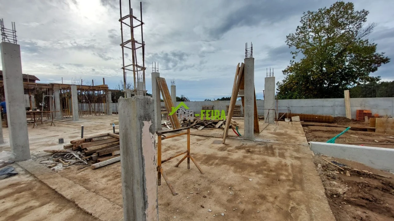 Moradia T3 para Venda em Arrifana Foto 15