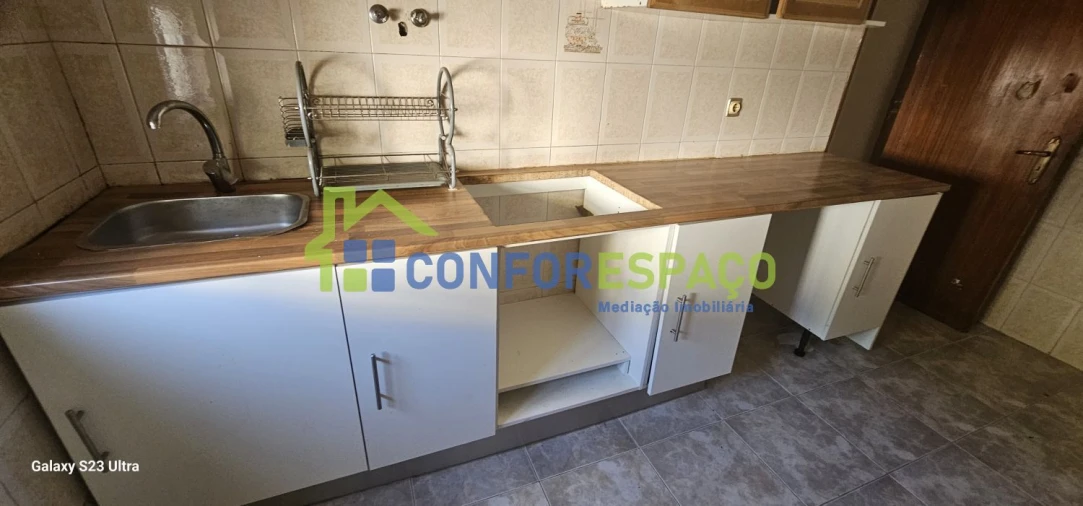 Moradia T3 para Venda em Covilhã e Canhoso Foto 5