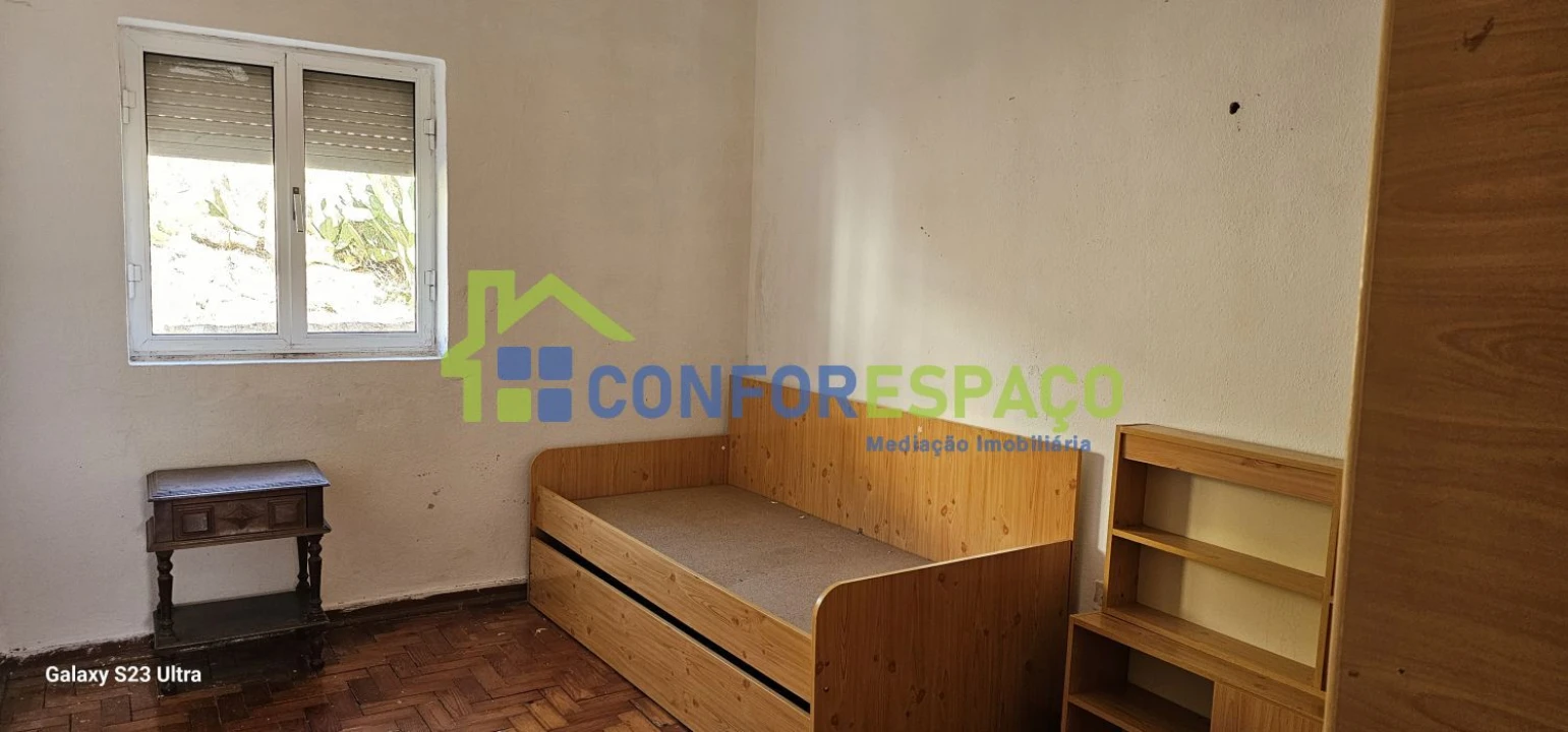 Moradia T3 para Venda em Covilhã e Canhoso Foto 10