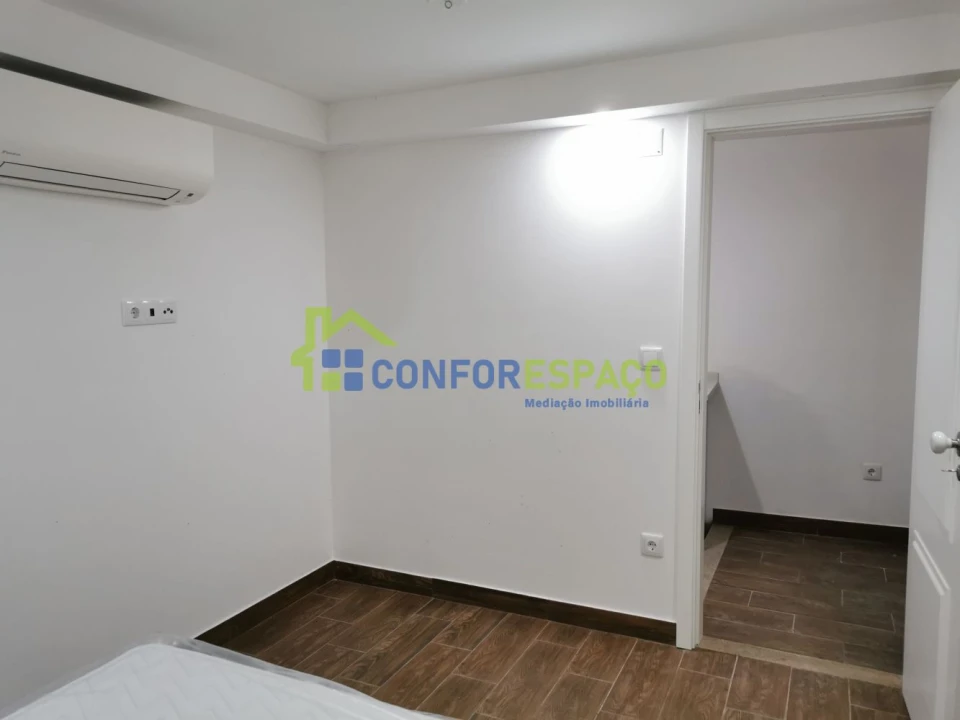 Apartamento T1 para Arrendamento em Castelo Branco Foto 6