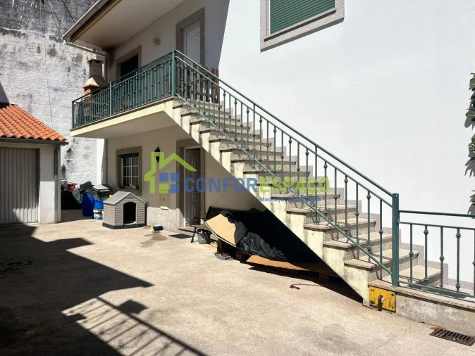 Moradia T3 para Venda em Covilhã e Canhoso Foto 16