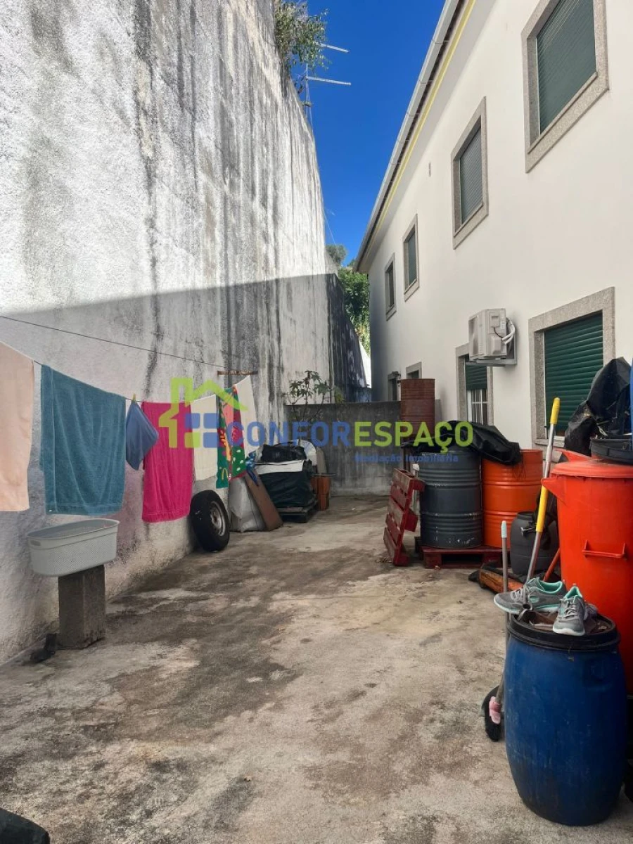 Moradia T3 para Venda em Covilhã e Canhoso Foto 17