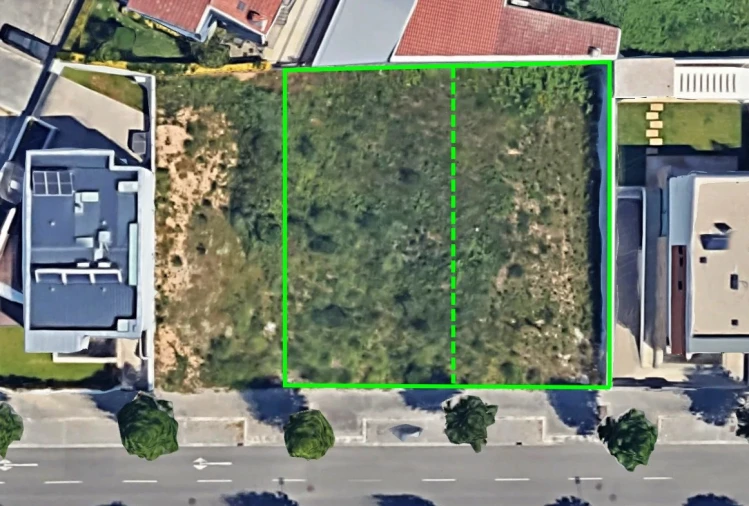 Terreno para Venda em Cidade da Maia Foto 2