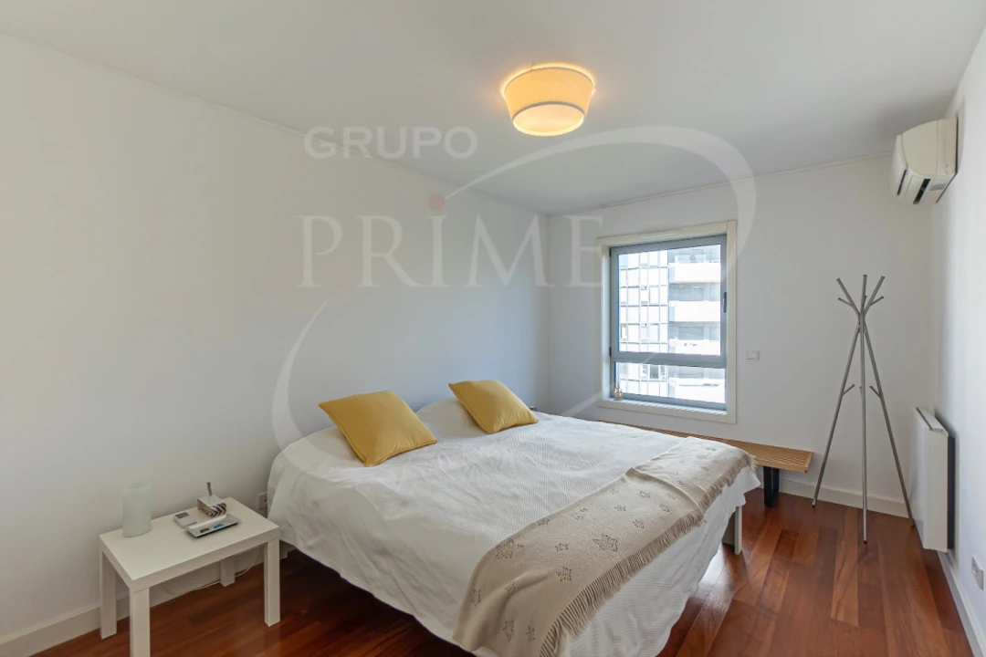 Apartamento T4 para Venda em Aldoar, Foz do Douro e Nevogilde Foto 28