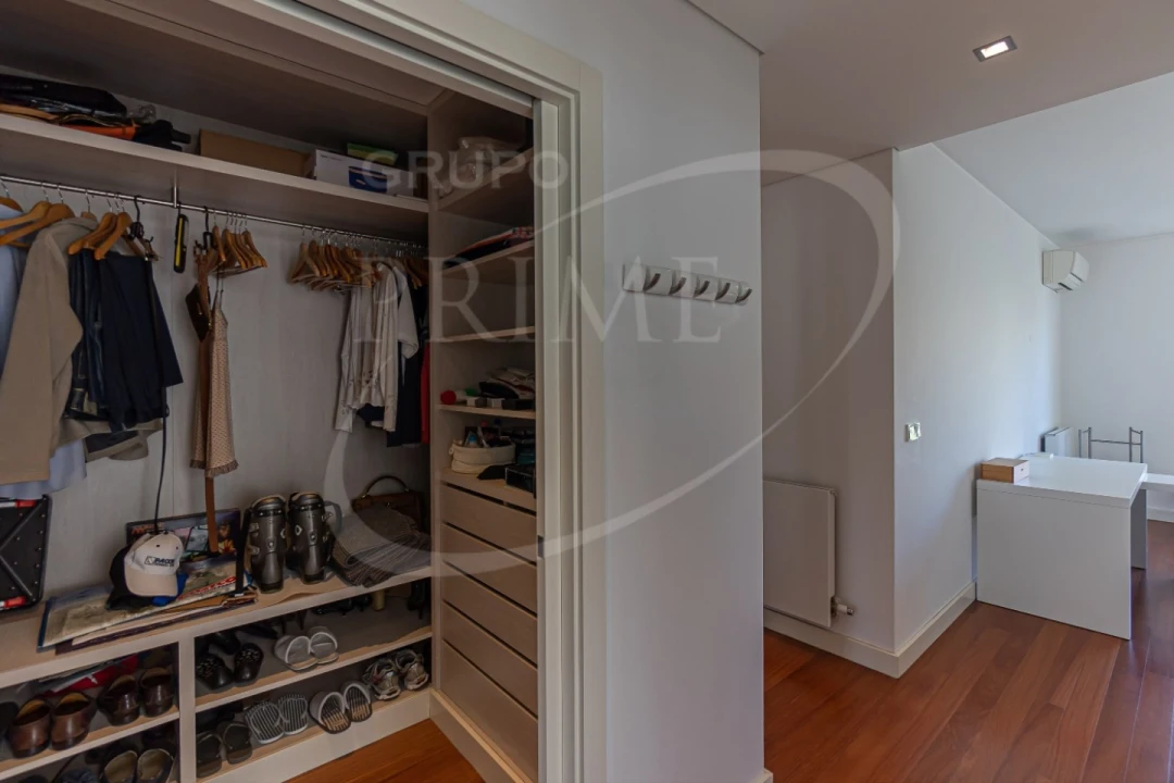 Apartamento T4 para Venda em Aldoar, Foz do Douro e Nevogilde Foto 34