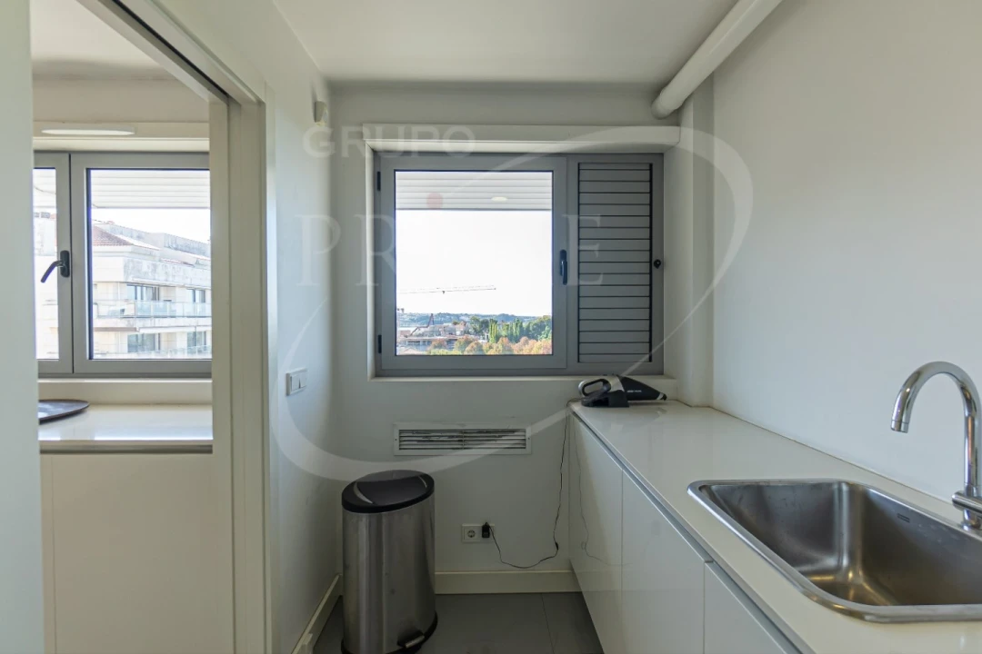 Apartamento T4 para Venda em Aldoar, Foz do Douro e Nevogilde Foto 20
