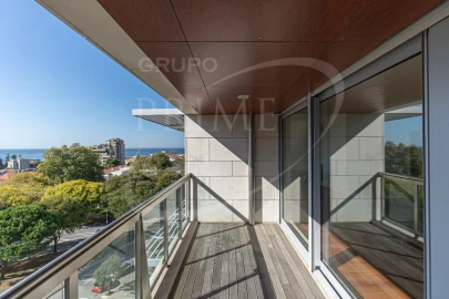 Apartamento T4 para Venda em Aldoar, Foz do Douro e Nevogilde