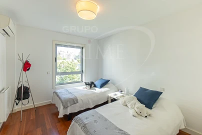 Apartamento T4 para Venda em Aldoar, Foz do Douro e Nevogilde