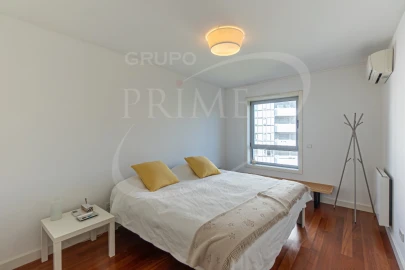 Apartamento T4 para Venda em Aldoar, Foz do Douro e Nevogilde