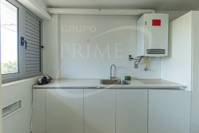 Apartamento T4 para Venda em Aldoar, Foz do Douro e Nevogilde