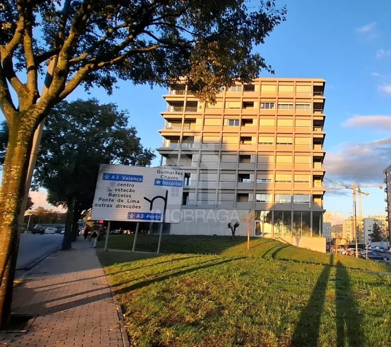 Apartamento T2 para Venda em Braga (Maximinos, Sé e Cividade) Foto 23