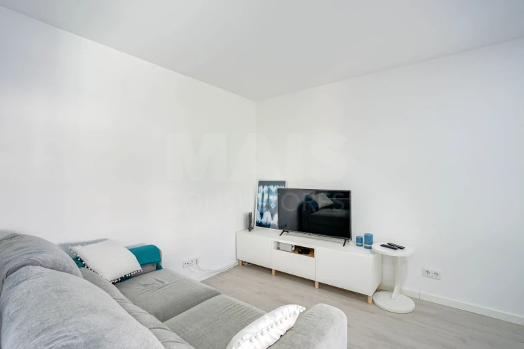 Apartamento T3 para Venda em Sacavém e Prior Velho