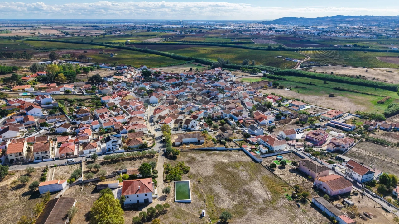 Terreno para Venda em Alenquer (Santo Estêvão e Triana) Foto 8