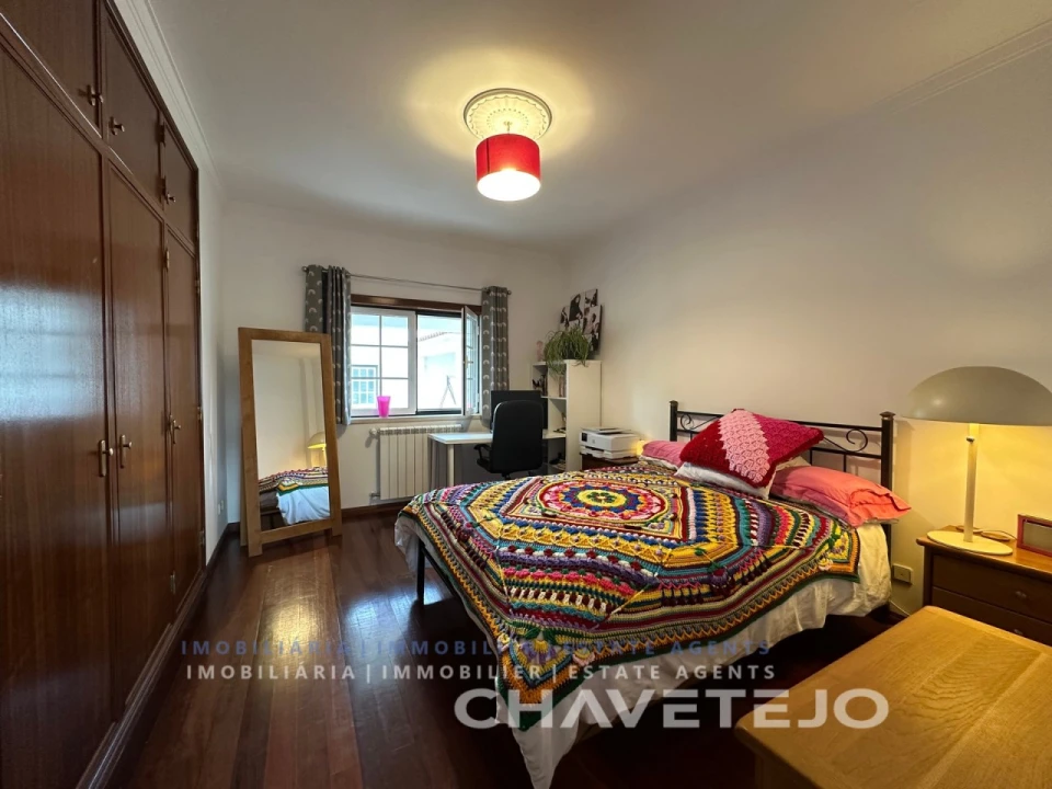 Moradia T4 para Venda em Chãos Foto 21