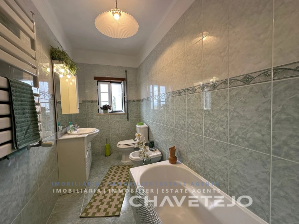 Moradia T4 para Venda em Chãos Foto 27