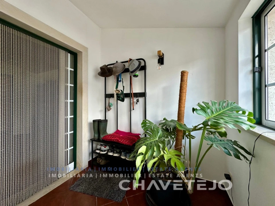 Moradia T4 para Venda em Chãos Foto 7