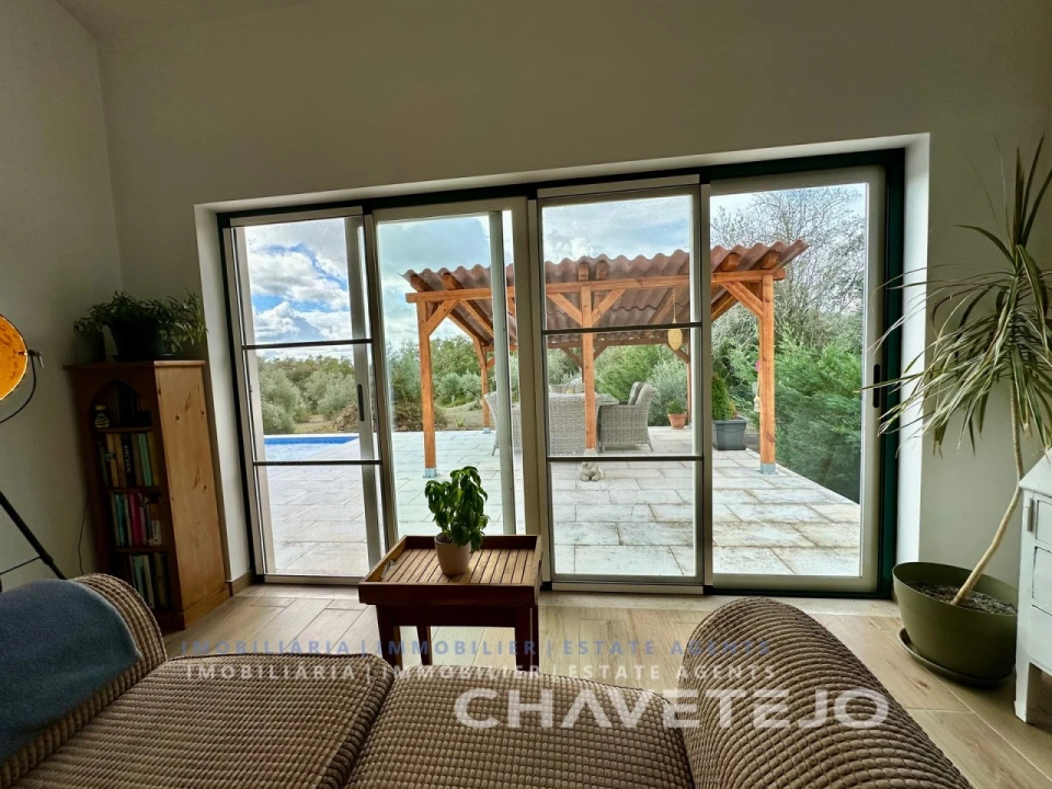 Moradia T4 para Venda em Chãos Foto 20