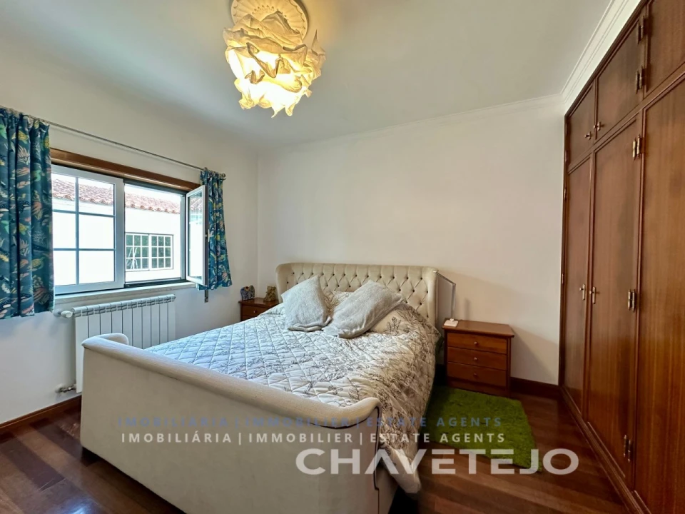 Moradia T4 para Venda em Chãos Foto 25