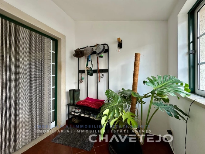 Moradia T4 para Venda em Chãos Foto 7