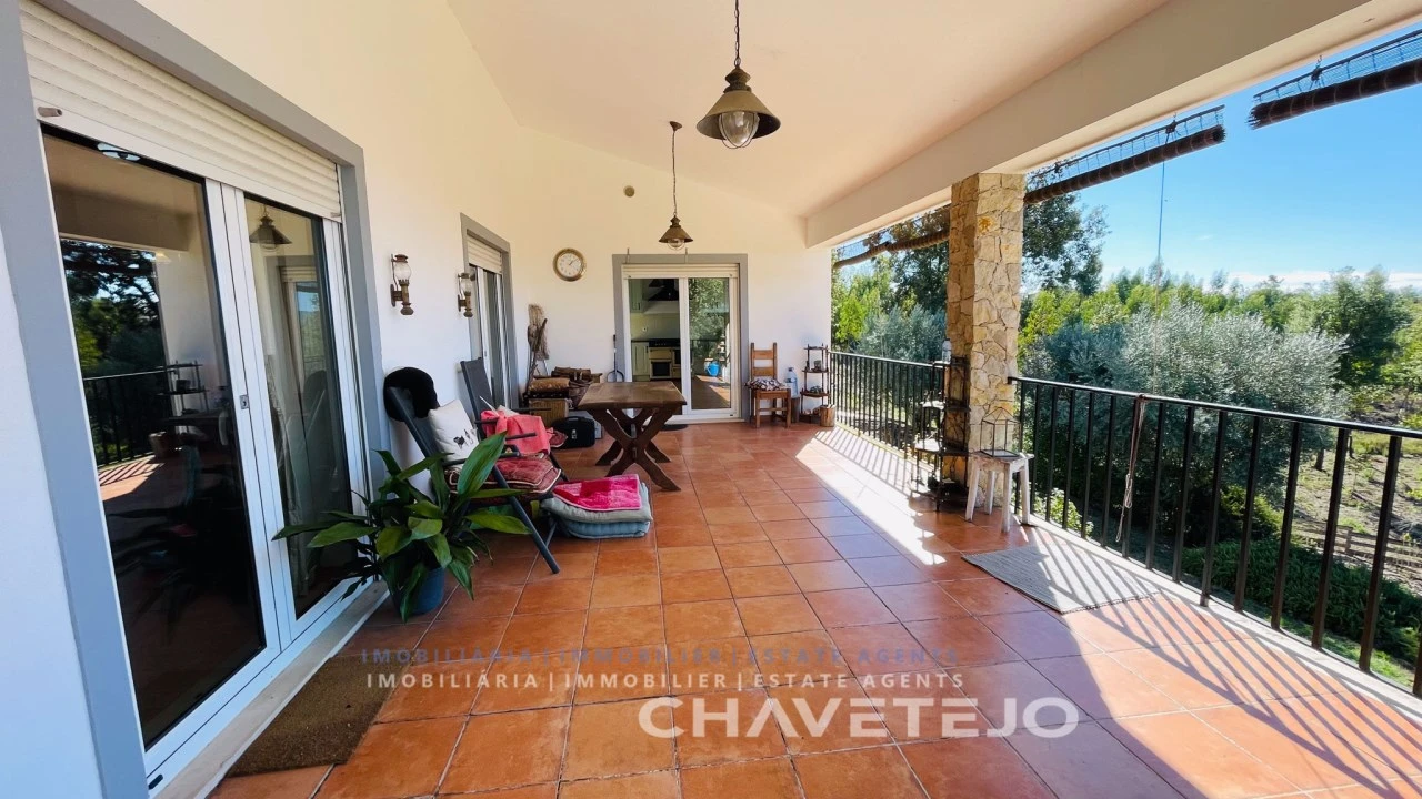 Moradia T3 para Venda em Pousaflores Foto 4