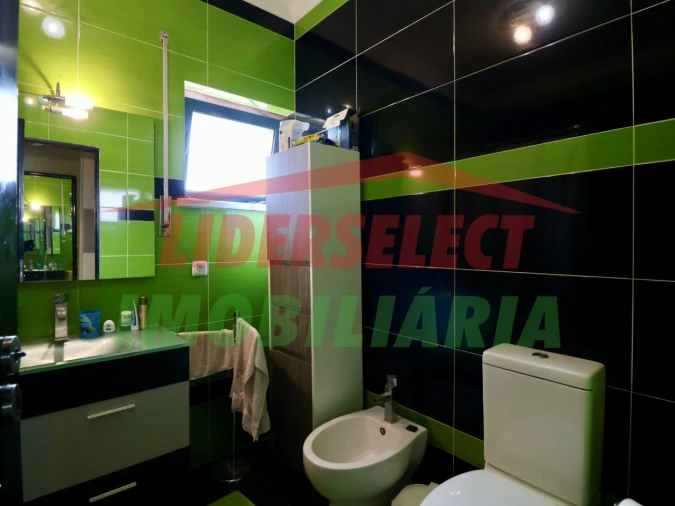 Moradia T3 para Venda em São Pedro da Cadeira Foto 15