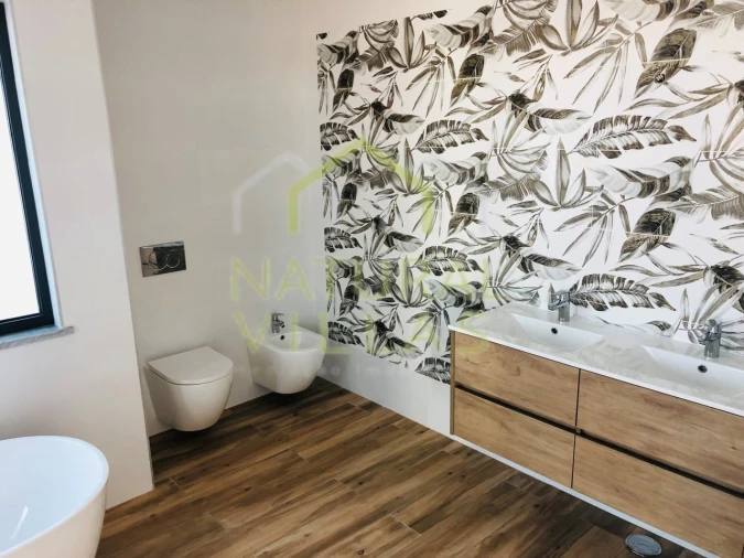 Moradia T4 para Venda em Guia Foto 15