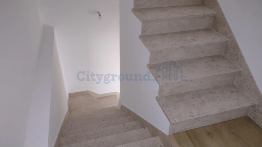 Moradia T2 para Venda em Nossa Senhora da Piedade Foto 7