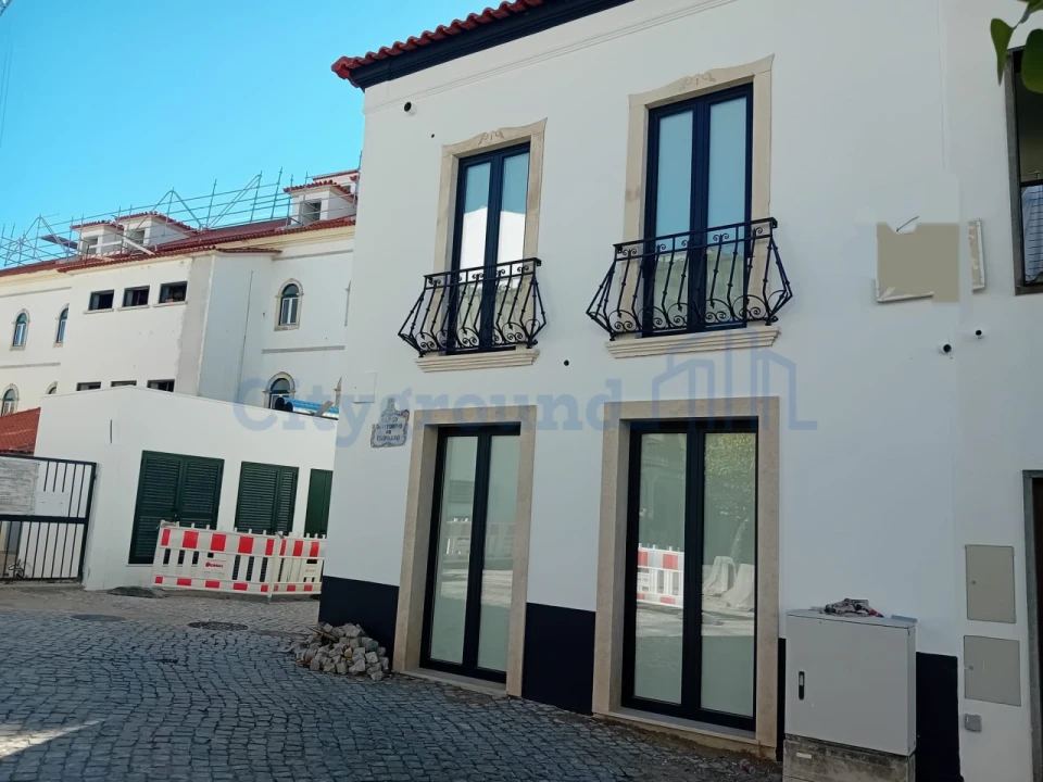 Moradia T2 para Venda em Nossa Senhora da Piedade Foto 2