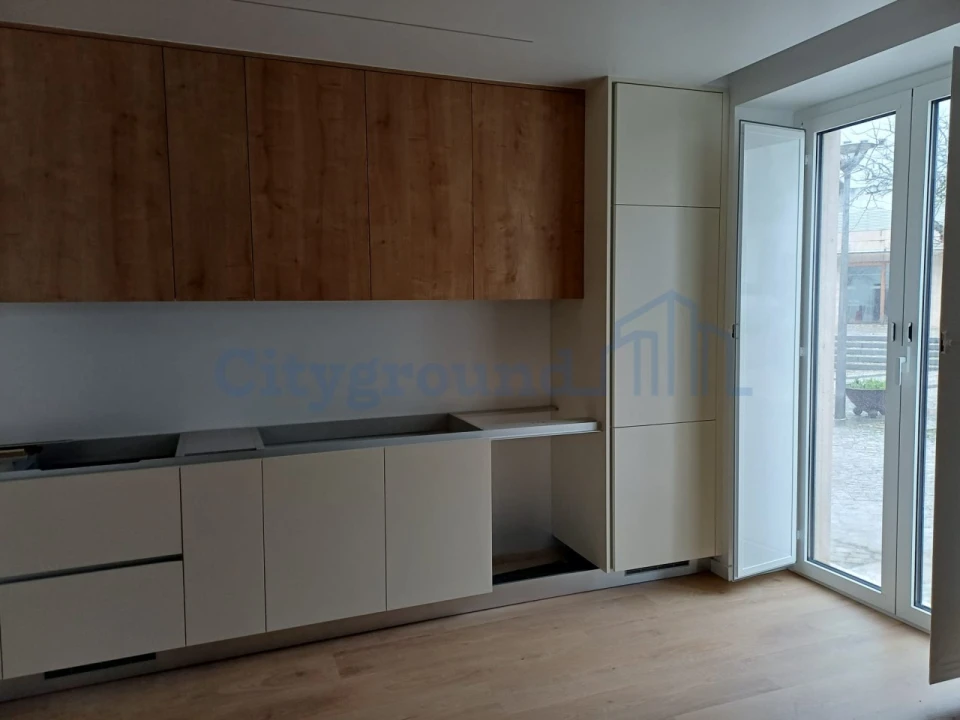 Moradia T2 para Venda em Nossa Senhora da Piedade Foto 4