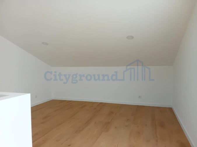 Moradia T2 para Venda em Nossa Senhora da Piedade Foto 14