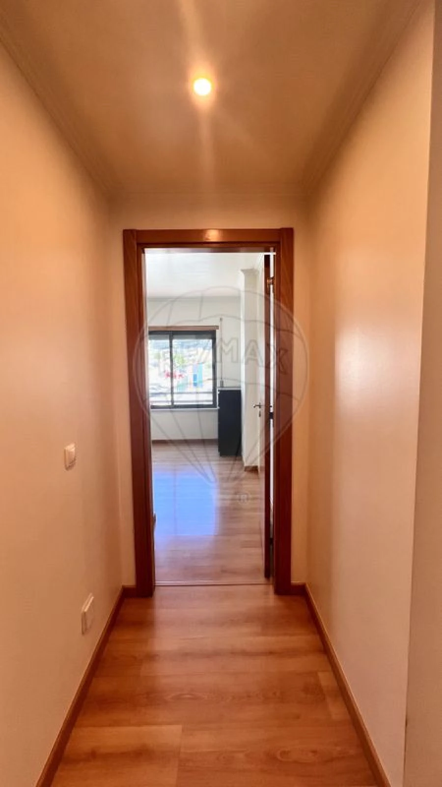 Apartamento T2 para Arrendamento em Santo António dos Cavaleiros e Frielas Foto 22