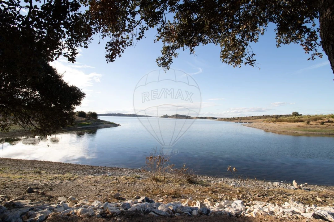 Moradia T2 para Venda em Povoa de São Miguel Foto 35