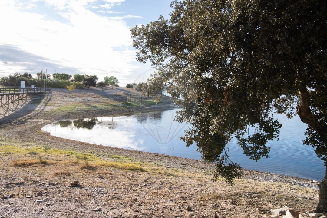 Moradia T2 para Venda em Povoa de São Miguel Foto 33