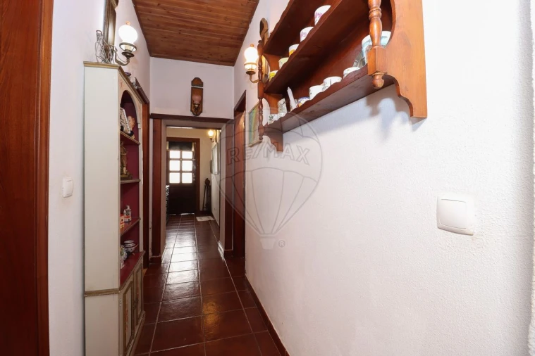 Moradia T2 para Venda em Povoa de São Miguel Foto 4