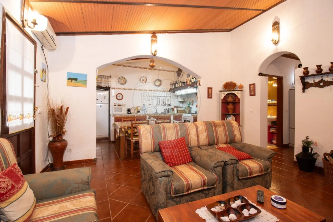 Moradia T2 para Venda em Povoa de São Miguel Foto 7