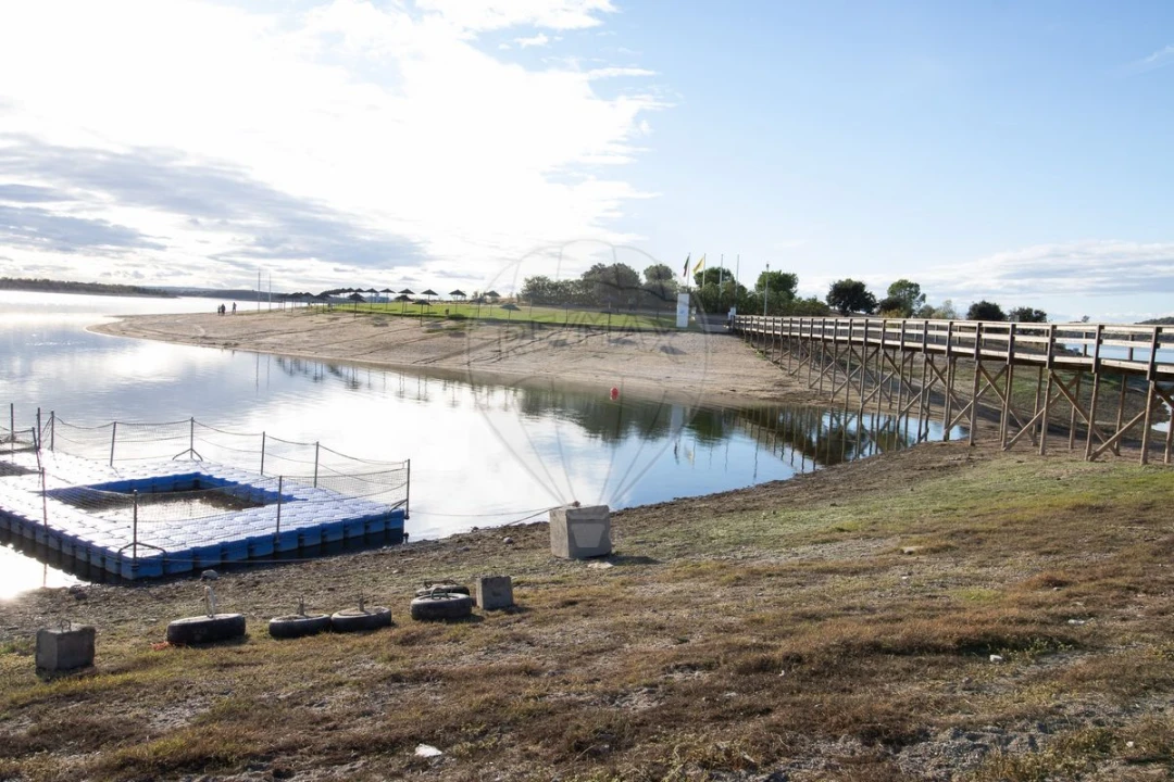 Moradia T2 para Venda em Povoa de São Miguel Foto 31