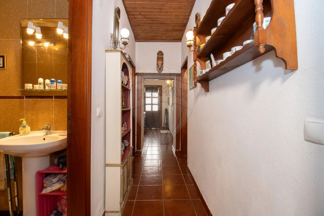 Moradia T2 para Venda em Povoa de São Miguel Foto 13