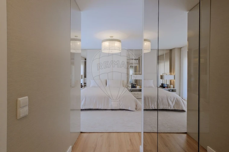 Moradia T4 para Arrendamento em São Domingos de Rana Foto 37