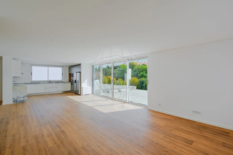 Moradia T3 para Arrendamento em Alcabideche Foto 9