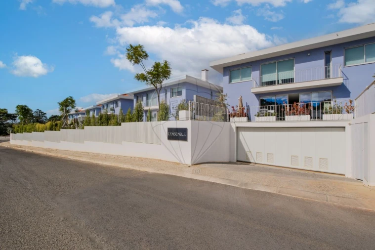 Moradia T3 para Arrendamento em Alcabideche Foto 46