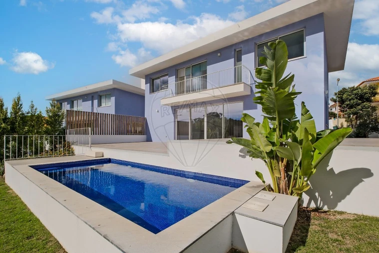 Moradia T3 para Arrendamento em Alcabideche Foto 2