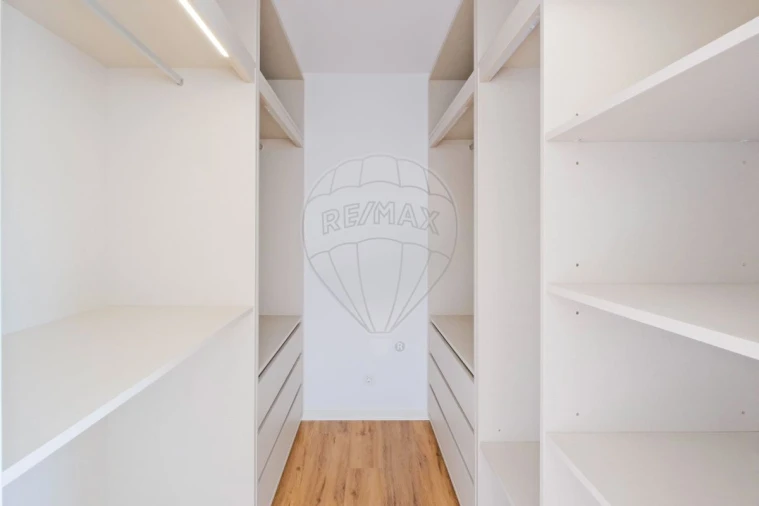 Moradia T3 para Arrendamento em Alcabideche Foto 27