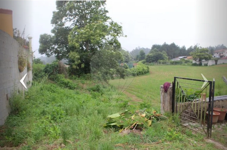 Terreno para Venda em São Miguel do Souto e Mosteirô Foto 10