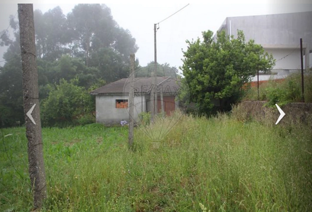 Terreno para Venda em Vila de Cucujães Foto 11