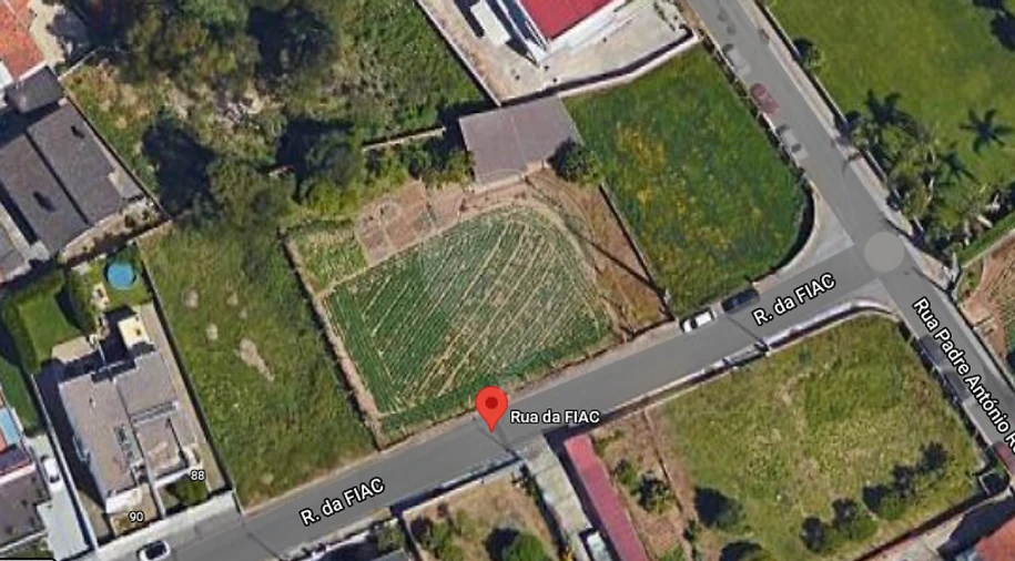 Terreno para Venda em Vila de Cucujães Foto 2